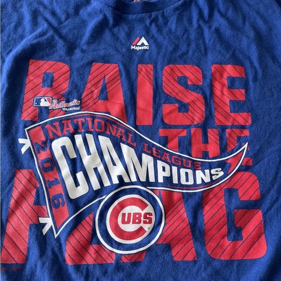 Mens Majestic MLB Chicago Cubs 2016 Champions Raise the Flag T Shirt Size XL - Picture 2 of 6